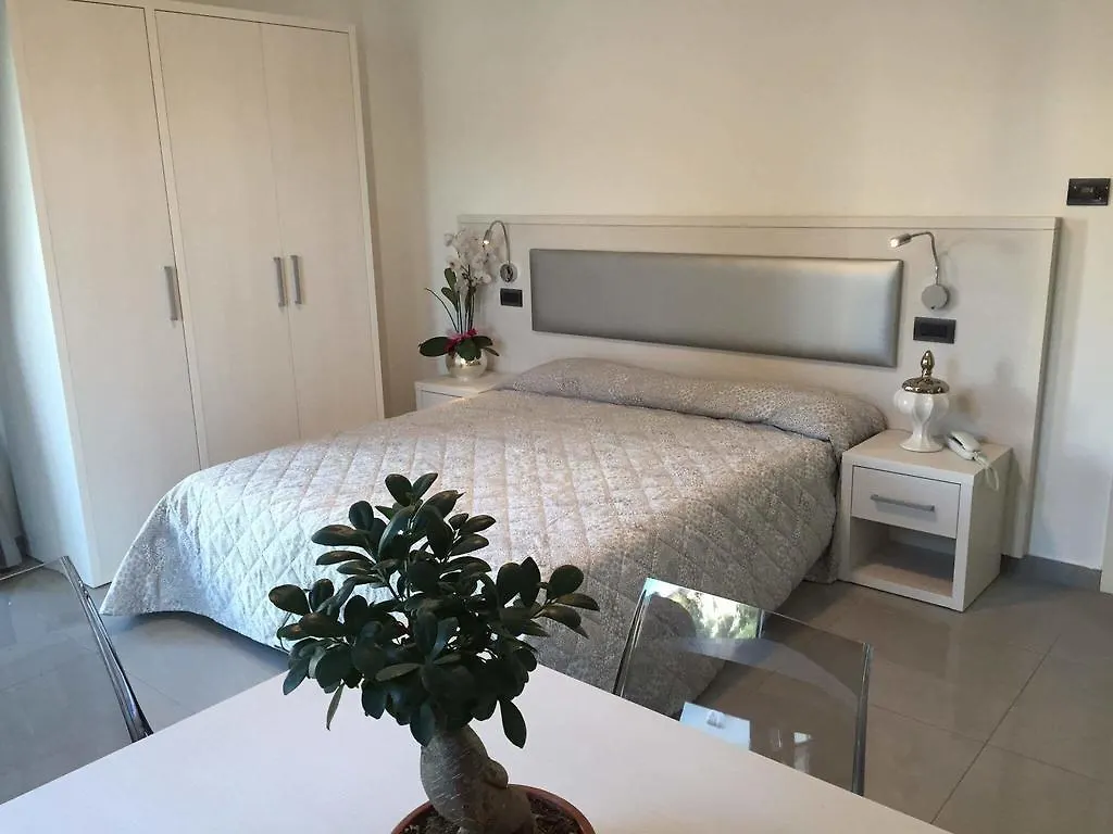 Residence Hotel Albachiara Rimini Hotel apartamentowy